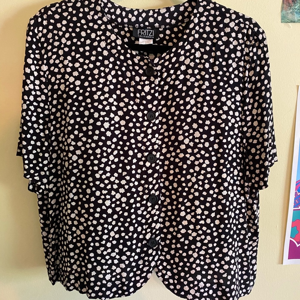 Vintage patterned button up blouse